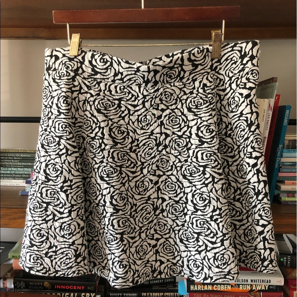 H&M Divided Floral Skater Skirt L